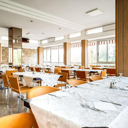 Hotel Naica Rimini Eksteriør bilde