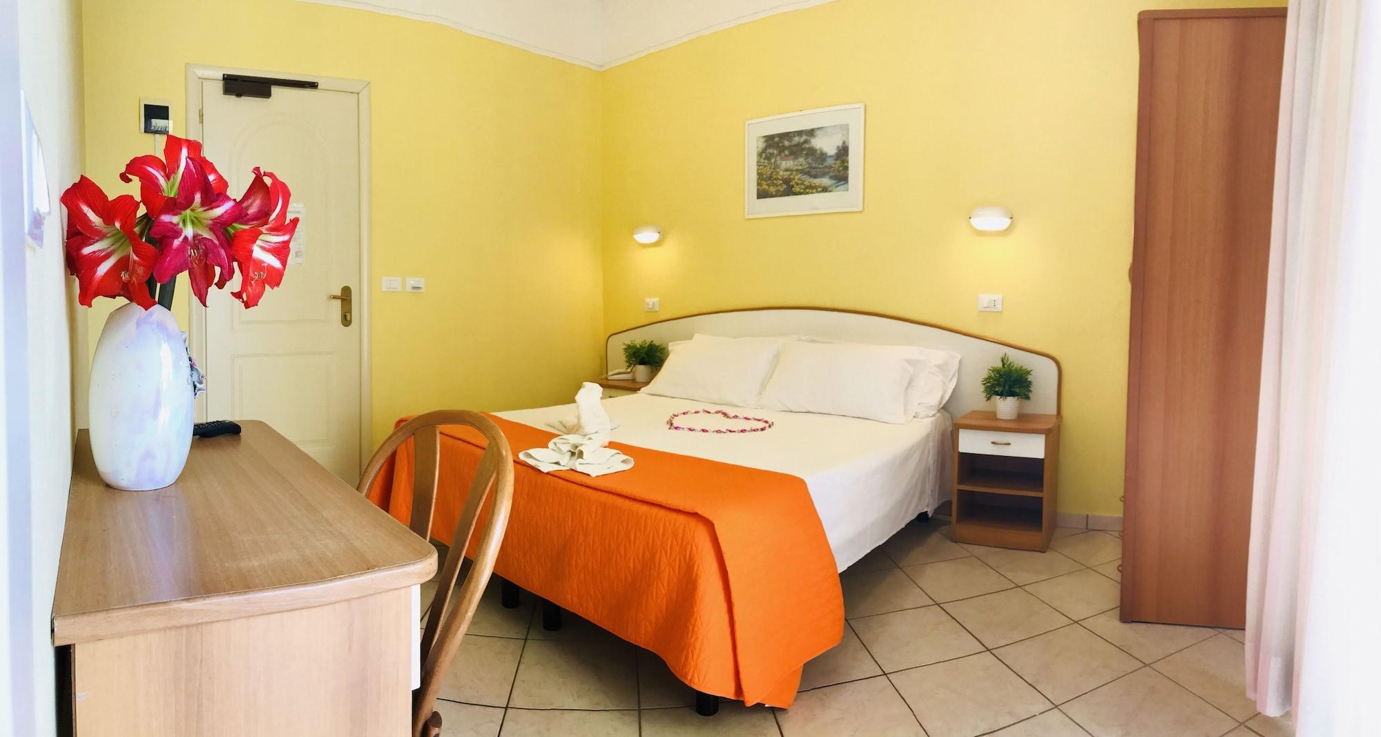 Hotel Naica Rimini Eksteriør bilde