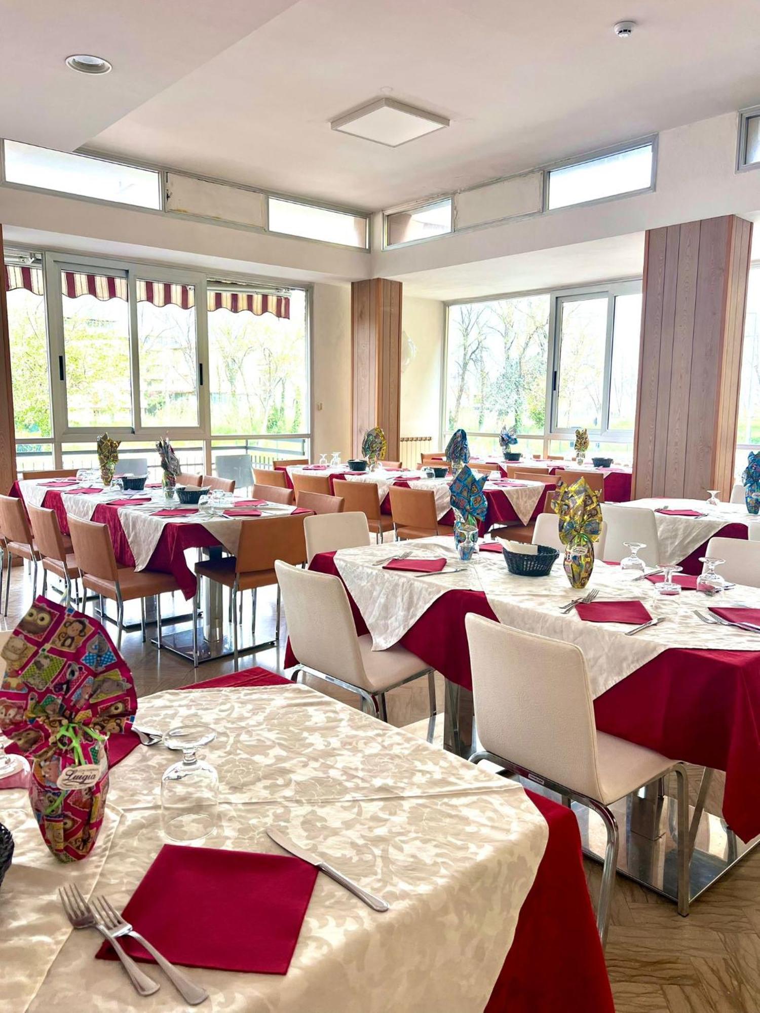 Hotel Naica Rimini Eksteriør bilde