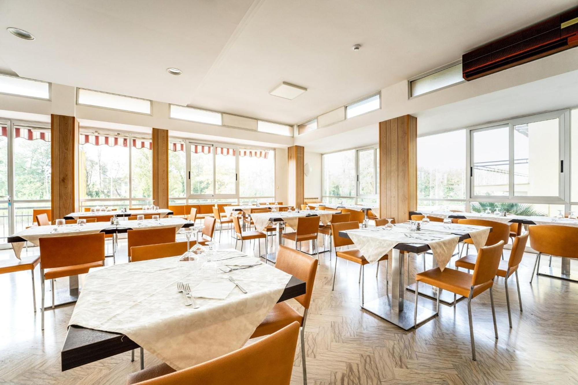 Hotel Naica Rimini Eksteriør bilde