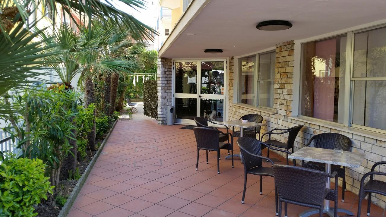 Hotel Naica Rimini Eksteriør bilde