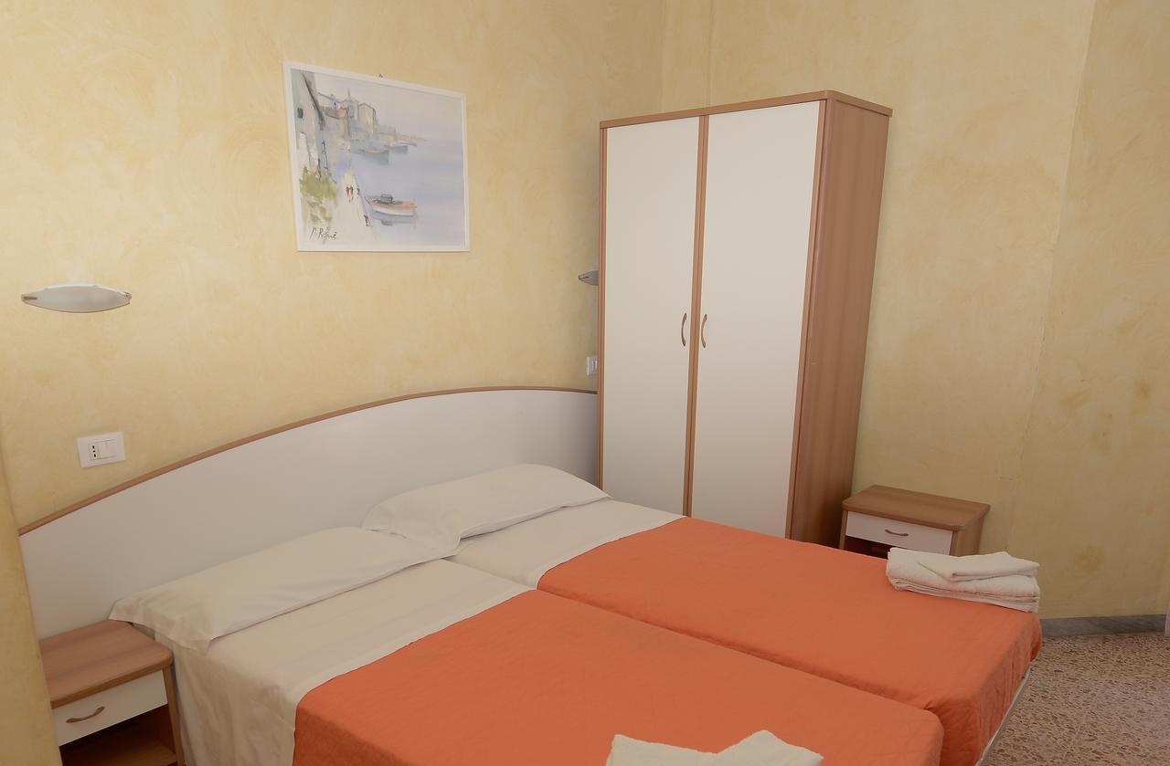 Hotel Naica Rimini Eksteriør bilde
